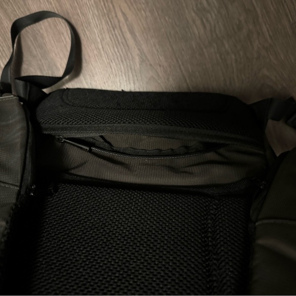 Totto Synergic 14” backpack - Picture 2 of 7